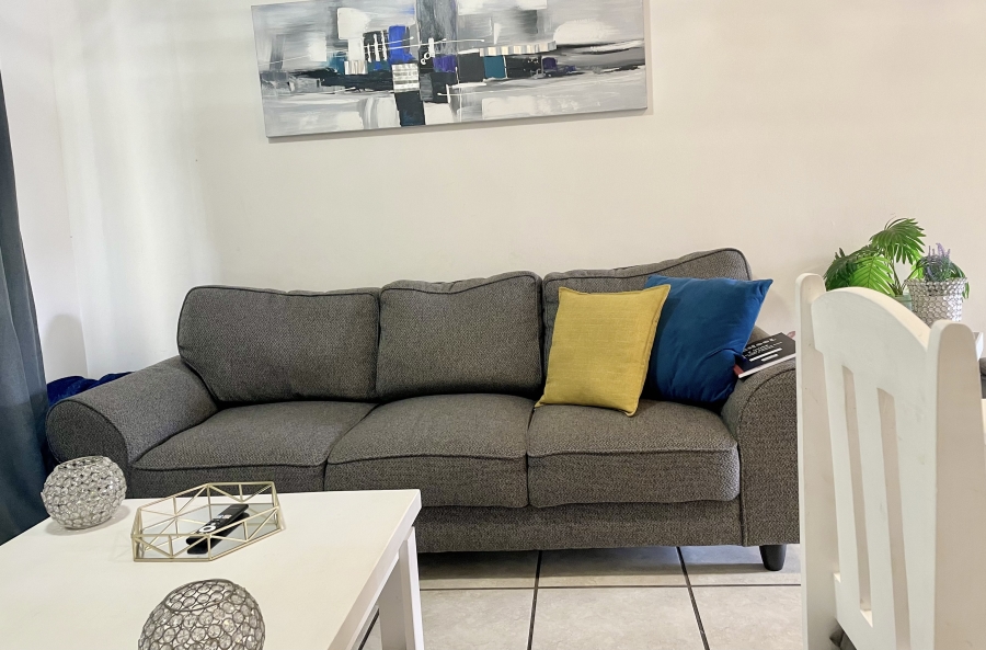 2 Bedroom Property for Sale in Mykonos Western Cape